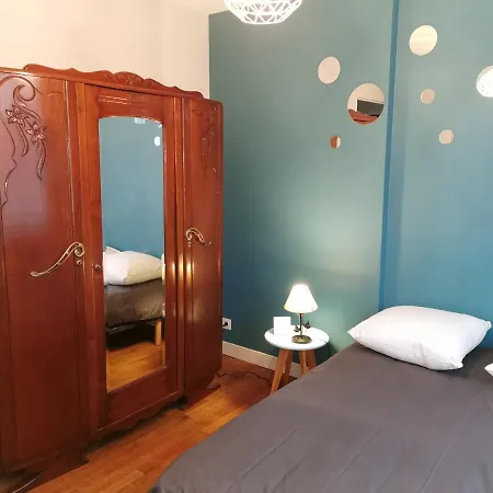 Authentique 1950 Futuroscope Aquascope, 1a9prsn, 3 Pkg, 3 Etoiles A 6prsn Et 3 Appoints Eco-responsable Poitiers