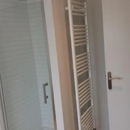 Authentique 1950 Futuroscope Aquascope, 1a9prsn, 3 Pkg, 3 Etoiles A 6prsn Et 3 Appoints Eco-responsable Dom wakacyjny *