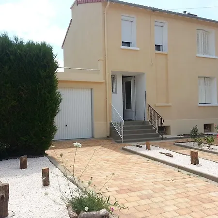 Authentique 1950 Futuroscope Aquascope, 1a9prsn, 3 Pkg, 3 Etoiles A 6prsn Et 3 Appoints Eco-responsable Poitiers